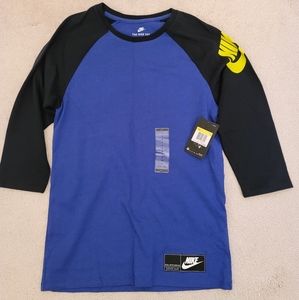 Nike 3/4 Sleeve Heavy Weight Futura T-Shirt